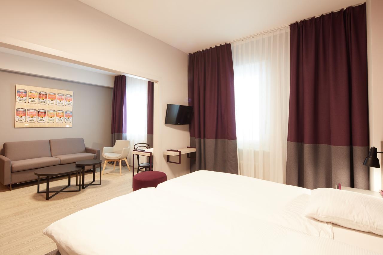 Crystal Hotel Lausanne